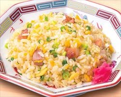 焼豚チャーハンワカメスープ付き